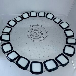 Fused Glass Black and White Patterned Edge 9” Round Entertaining or Home Decor